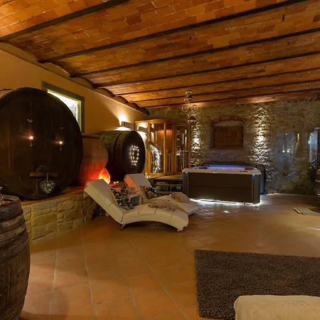 Borgo Dolci Colline Limonaia